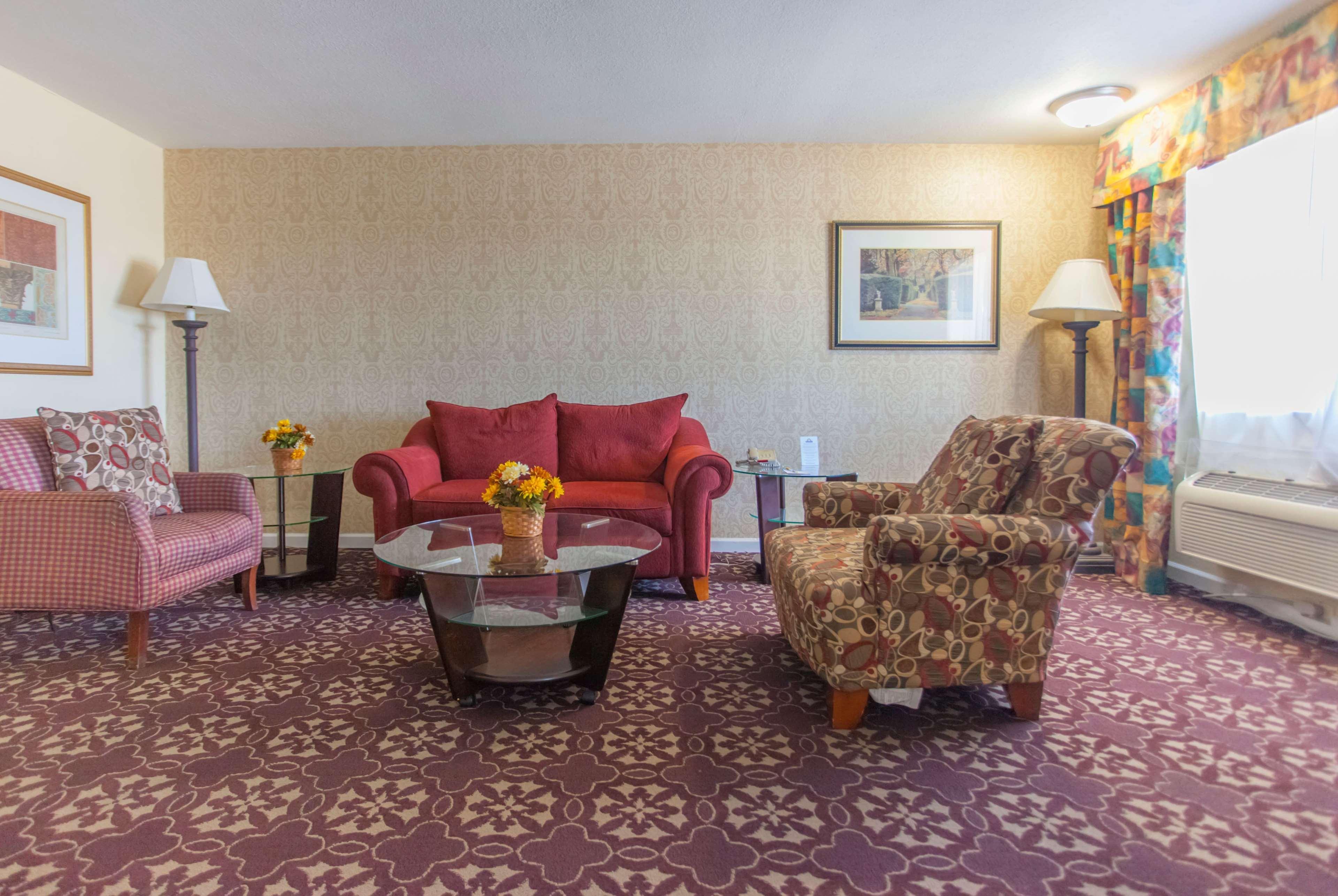 Days Inn By Wyndham Shenandoah The Woodlands Extérieur photo